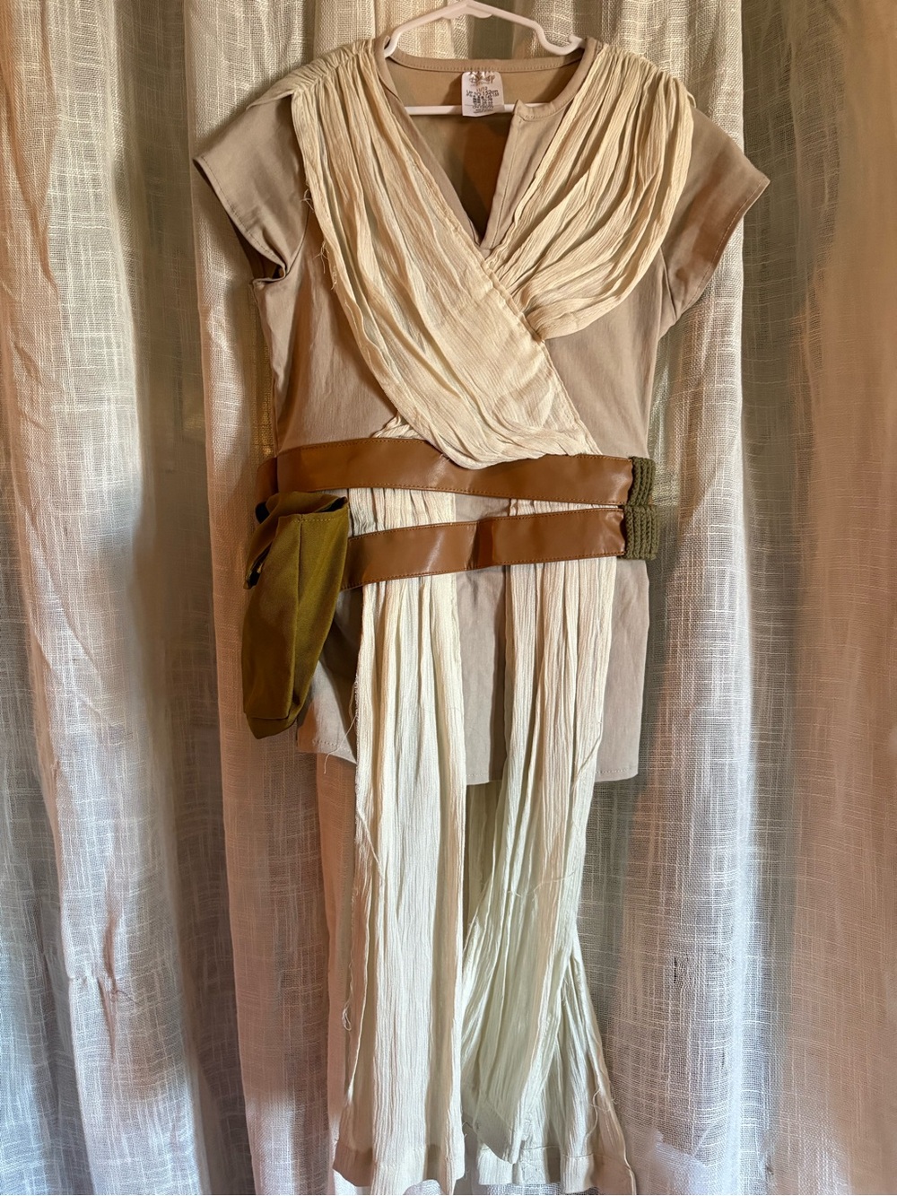 Disney’s Star Wars RAY costume top with Belt kids size 11/12